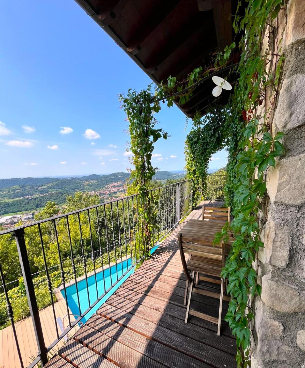 Agriturismo San Genesio Rovagnate Ngoại thất bức ảnh